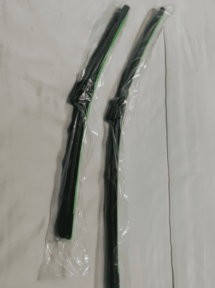 Xevaban.com ở 214 Giải Phóng là đơn vị chuyên cung cấp phụ kiện oto, đồ chơi oto, đồ chơi atto 3, phụ kiện atto 3, xevaban, 214 giải phóng, gạt mưa atto 3, cần gạt mưa atto 3, lưỡi gạt mưa atto 3, gạt mưa thay thế atto 3.